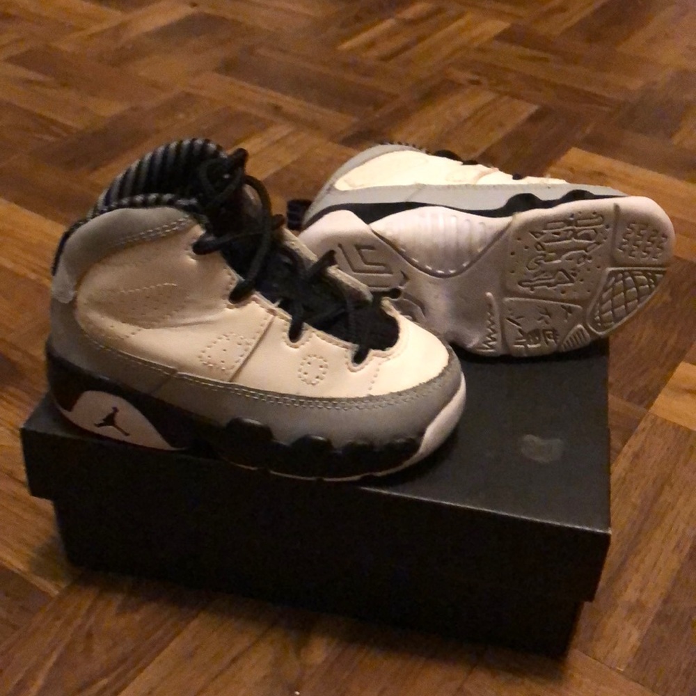 Retro Jordan 9 - Picture 3 of 3